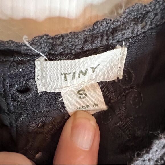 Anthropologie TINY Size S Intricate Lace Lined Top. Gorgeous.Excellent Condition - Picture 4 of 7